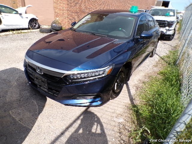 2020 Honda Accord Touring - Photo 1 - Woodbridge, ON L4L 8L6