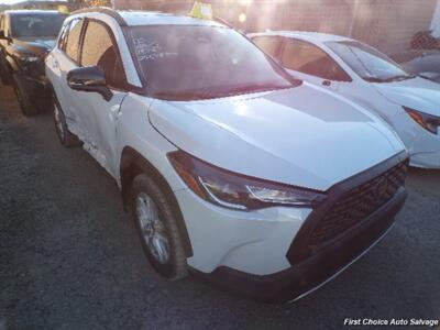 2025 Toyota Corolla Cross - Photo 2 - Woodbridge, ON L4L 8L6
