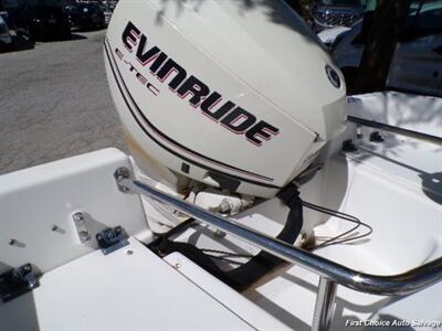 1997 Boston whaler 17 foot boat   - Photo 9 - Woodbridge, ON L4L 8L6