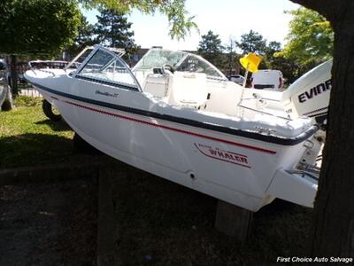 1997 Boston whaler 17 foot boat   - Photo 3 - Woodbridge, ON L4L 8L6