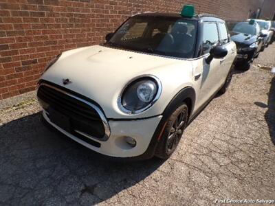 2019 MINI Hardtop 4 Door Cooper   - Photo 1 - Woodbridge, ON L4L 8L6