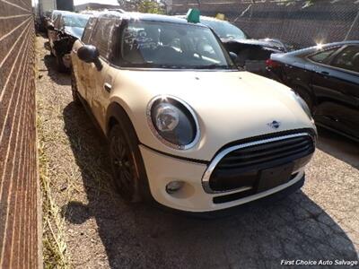 2019 MINI Hardtop 4 Door Cooper   - Photo 2 - Woodbridge, ON L4L 8L6