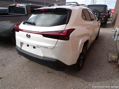 2025 Lexus UX 300h   - Photo 6 - Woodbridge, ON L4L 8L6