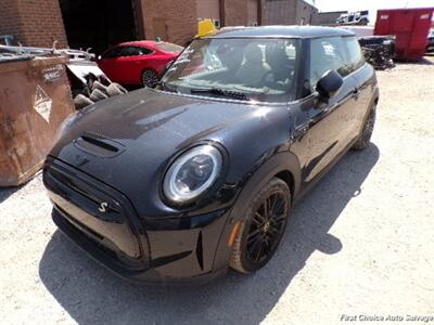 2022 MINI Hardtop 2 Door Cooper SE - Photo 1 - Woodbridge, ON L4L 8L6