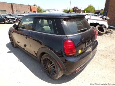 2022 MINI Hardtop 2 Door Cooper SE - Photo 3 - Woodbridge, ON L4L 8L6