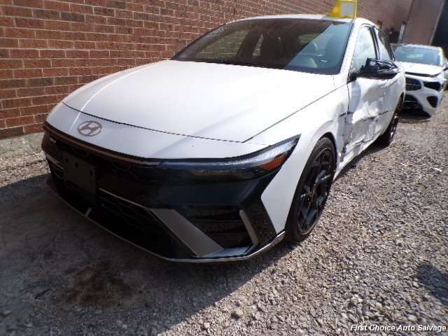 2025 Hyundai ELANTRA   - Photo 1 - Woodbridge, ON L4L 8L6