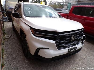 2025 Honda Pilot Sport   - Photo 2 - Woodbridge, ON L4L 8L6