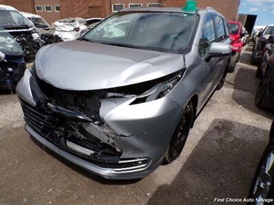 2024 Toyota Sienna LE 8-Passenger   - Photo 1 - Woodbridge, ON L4L 8L6
