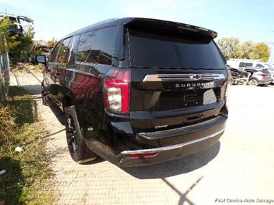 2023 Chevrolet Suburban LT   - Photo 6 - Woodbridge, ON L4L 8L6