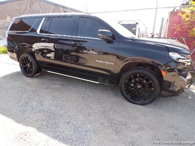2023 Chevrolet Suburban LT   - Photo 4 - Woodbridge, ON L4L 8L6