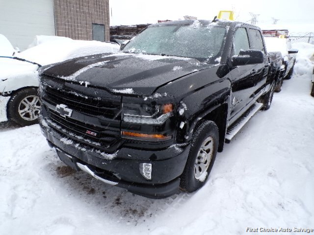 2018 Chevrolet Silverado 1500 LT   - Photo 1 - Woodbridge, ON L4L 8L6