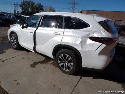 2024 Toyota Highlander Hybrid XLE   - Photo 6 - Woodbridge, ON L4L 8L6
