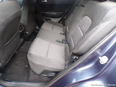 2022 Kia Sportage LX   - Photo 10 - Woodbridge, ON L4L 8L6
