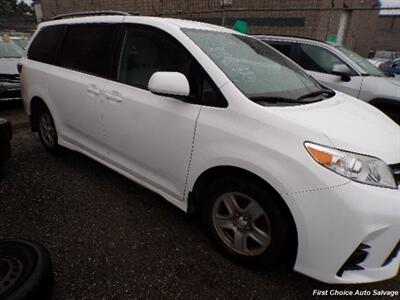 2019 Toyota Sienna LE 7-Passenger   - Photo 5 - Woodbridge, ON L4L 8L6