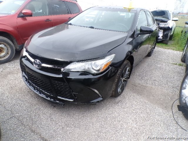 2017 Toyota Camry LE - Photo 1 - Woodbridge, ON L4L 8L6