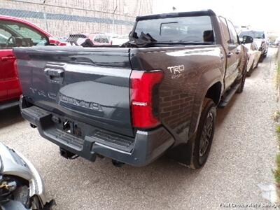 2026 Toyota Tacoma   - Photo 4 - Woodbridge, ON L4L 8L6