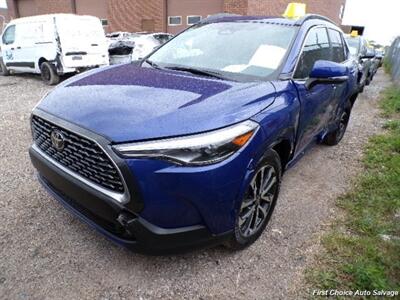 2024 Toyota Corolla Cross XLE   - Photo 1 - Woodbridge, ON L4L 8L6