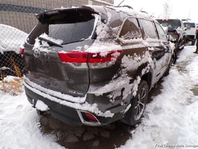 2018 Toyota Highlander XLE   - Photo 4 - Woodbridge, ON L4L 8L6