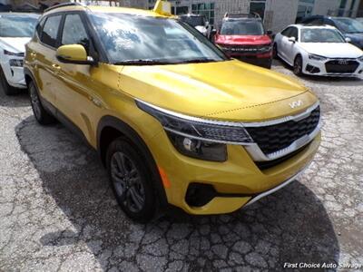 2023 Kia Seltos LX   - Photo 2 - Woodbridge, ON L4L 8L6