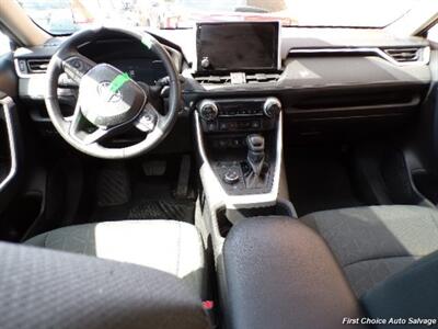 2024 Toyota RAV4 Hybrid XLE   - Photo 11 - Woodbridge, ON L4L 8L6