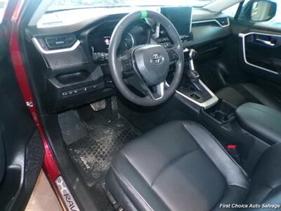 2024 Toyota RAV4 XLE - Photo 8 - Woodbridge, ON L4L 8L6
