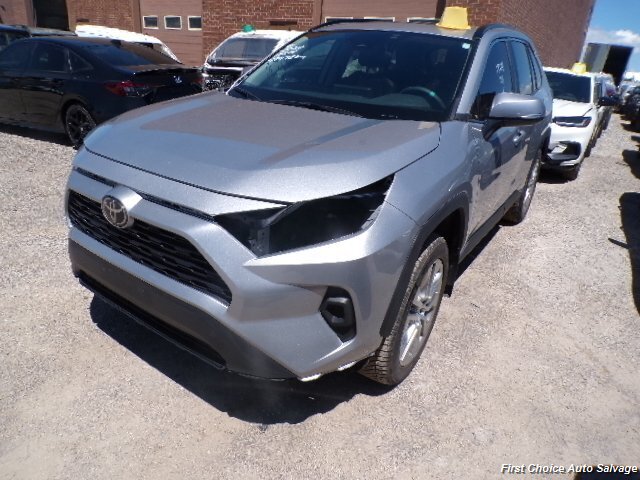 2024 Toyota RAV4 XLE   - Photo 1 - Woodbridge, ON L4L 8L6