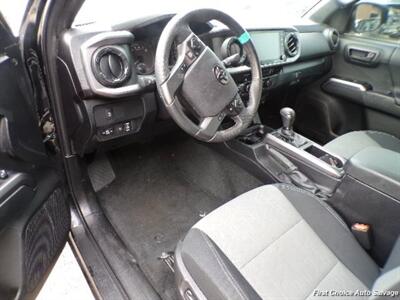 2023 Toyota Tacoma TRD Off-Road   - Photo 8 - Woodbridge, ON L4L 8L6