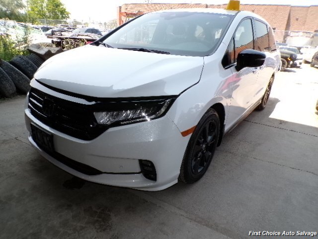 2024 Honda Odyssey Black Edition - Photo 1 - Woodbridge, ON L4L 8L6