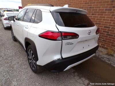 2024 Toyota Corolla Cross XLE   - Photo 5 - Woodbridge, ON L4L 8L6