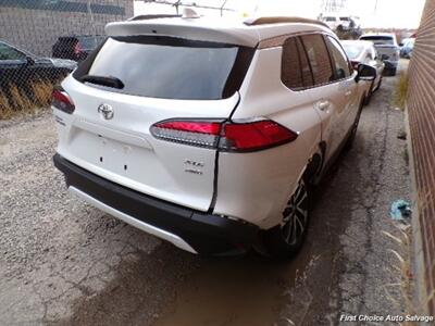 2024 Toyota Corolla Cross XLE   - Photo 4 - Woodbridge, ON L4L 8L6