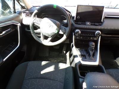 2024 Toyota RAV4 XLE   - Photo 13 - Woodbridge, ON L4L 8L6