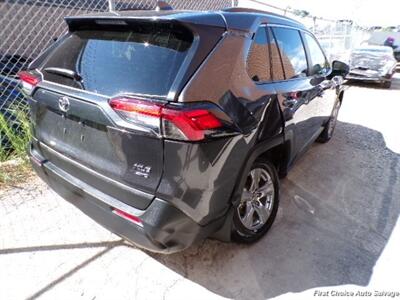 2024 Toyota RAV4 XLE   - Photo 5 - Woodbridge, ON L4L 8L6