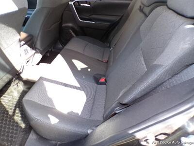 2024 Toyota RAV4 XLE   - Photo 11 - Woodbridge, ON L4L 8L6
