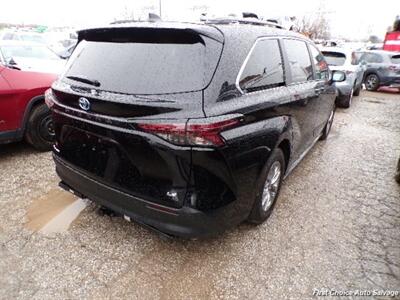 2025 Toyota Sienna   - Photo 5 - Woodbridge, ON L4L 8L6