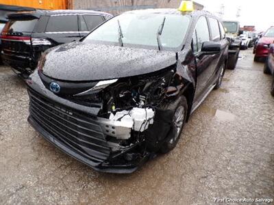 2025 Toyota Sienna   - Photo 2 - Woodbridge, ON L4L 8L6