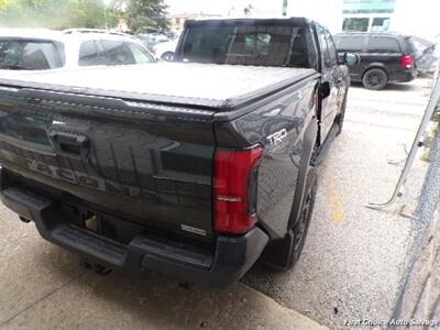 2024 Toyota Tacoma   - Photo 4 - Woodbridge, ON L4L 8L6
