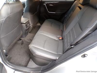 2025 Toyota RAV4 Hybrid   - Photo 10 - Woodbridge, ON L4L 8L6