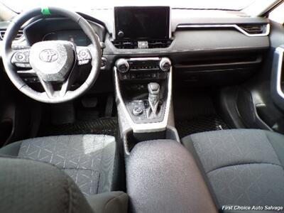 2025 Toyota RAV4 Hybrid   - Photo 11 - Woodbridge, ON L4L 8L6