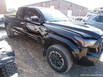 2024 Toyota Tacoma - Photo 3 - Woodbridge, ON L4L 8L6