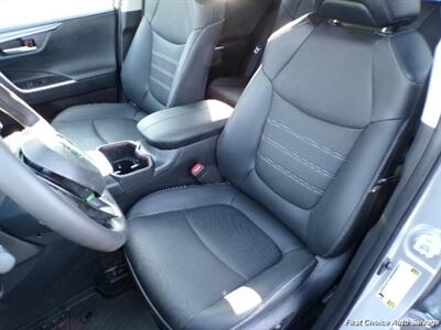 2025 Toyota RAV4 Hybrid   - Photo 9 - Woodbridge, ON L4L 8L6