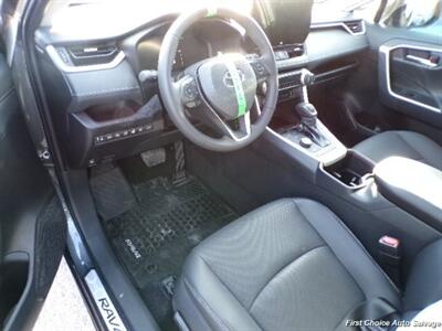 2024 Toyota RAV4 Hybrid Limited   - Photo 8 - Woodbridge, ON L4L 8L6