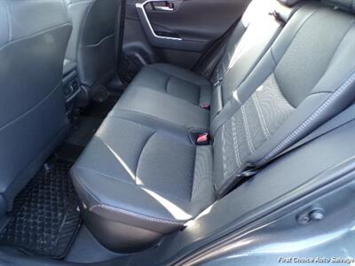 2024 Toyota RAV4 Hybrid Limited   - Photo 10 - Woodbridge, ON L4L 8L6
