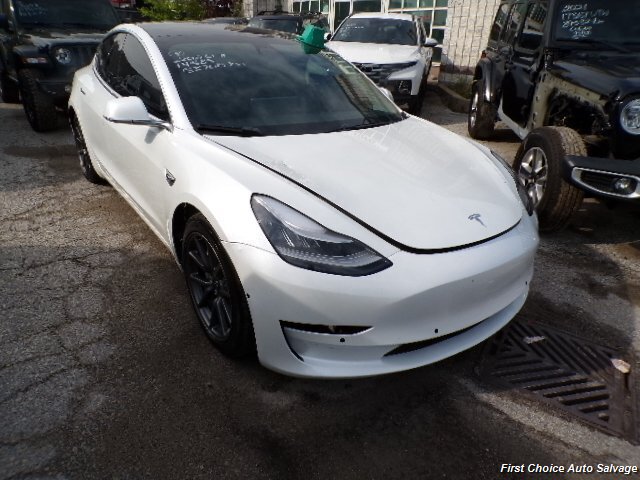 2020 Tesla Model 3 Standard Range Plus  