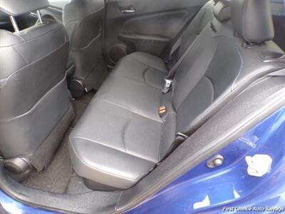 2017 Toyota Prius Two Eco   - Photo 10 - Woodbridge, ON L4L 8L6