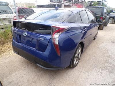 2017 Toyota Prius Two Eco   - Photo 4 - Woodbridge, ON L4L 8L6