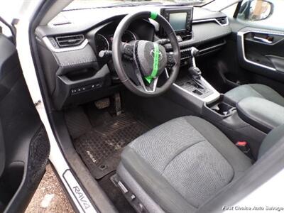 2020 Toyota RAV4 XLE   - Photo 8 - Woodbridge, ON L4L 8L6