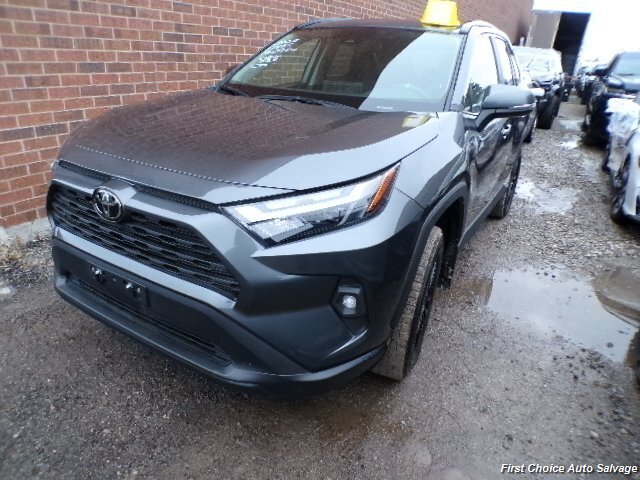 2025 Toyota RAV4   - Photo 1 - Woodbridge, ON L4L 8L6