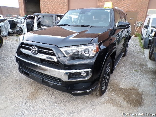 2022 Toyota 4Runner Limited   - Photo 1 - Woodbridge, ON L4L 8L6