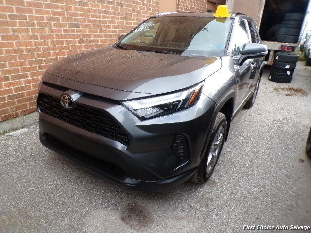2025 Toyota RAV4   - Photo 1 - Woodbridge, ON L4L 8L6