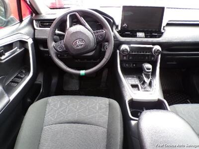2025 Toyota RAV4   - Photo 12 - Woodbridge, ON L4L 8L6
